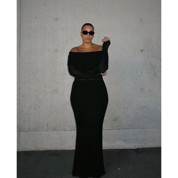 Commense Dresses & Skirts - Commense Black Maxi Dress Off Shoulder Long Sleeve Evening Gown Party Dress XL